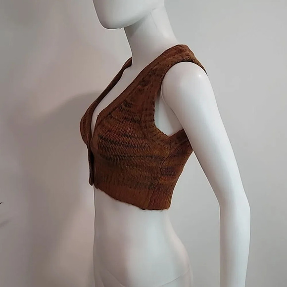 For Love & Lemons Helena Crop Sweater Vest in Orange - Picture 4 of 12